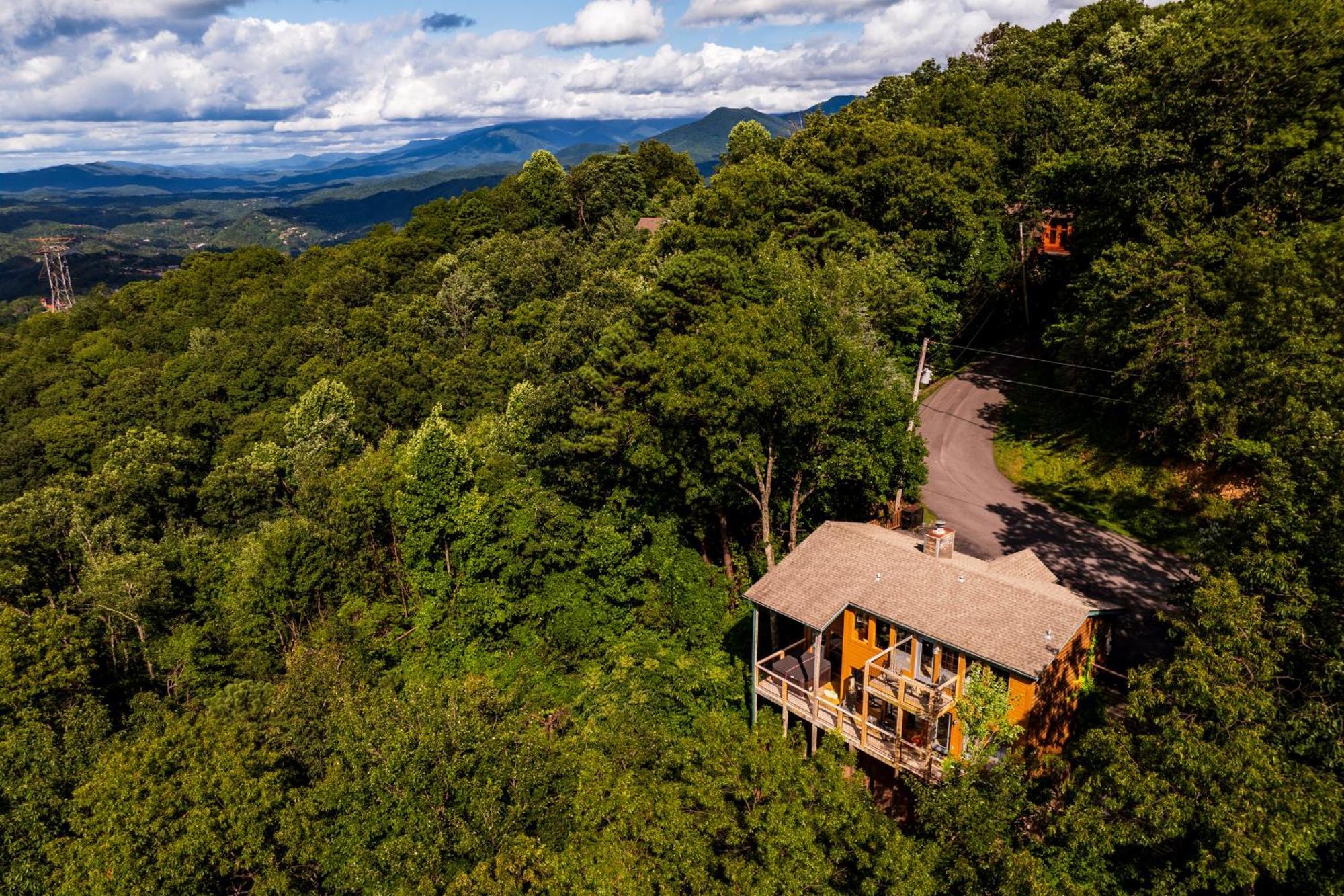 Elevista - Quaint&Private-Views-Hottub-Pooltable-Bears-3 Clubhouse Pools Villa Gatlinburg Luaran gambar